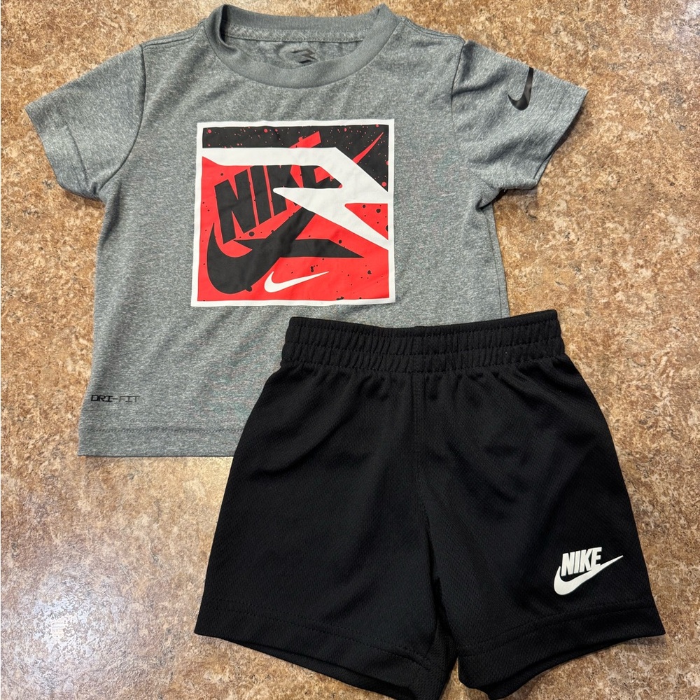 2T Nike shorts and t-shirt outfit